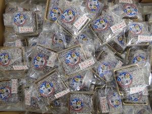 個包装されたラミントンのお菓子の写真