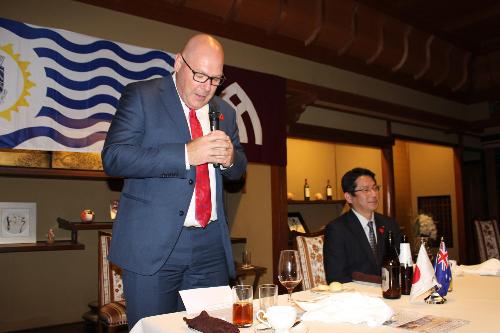 歓迎夕食会の様子